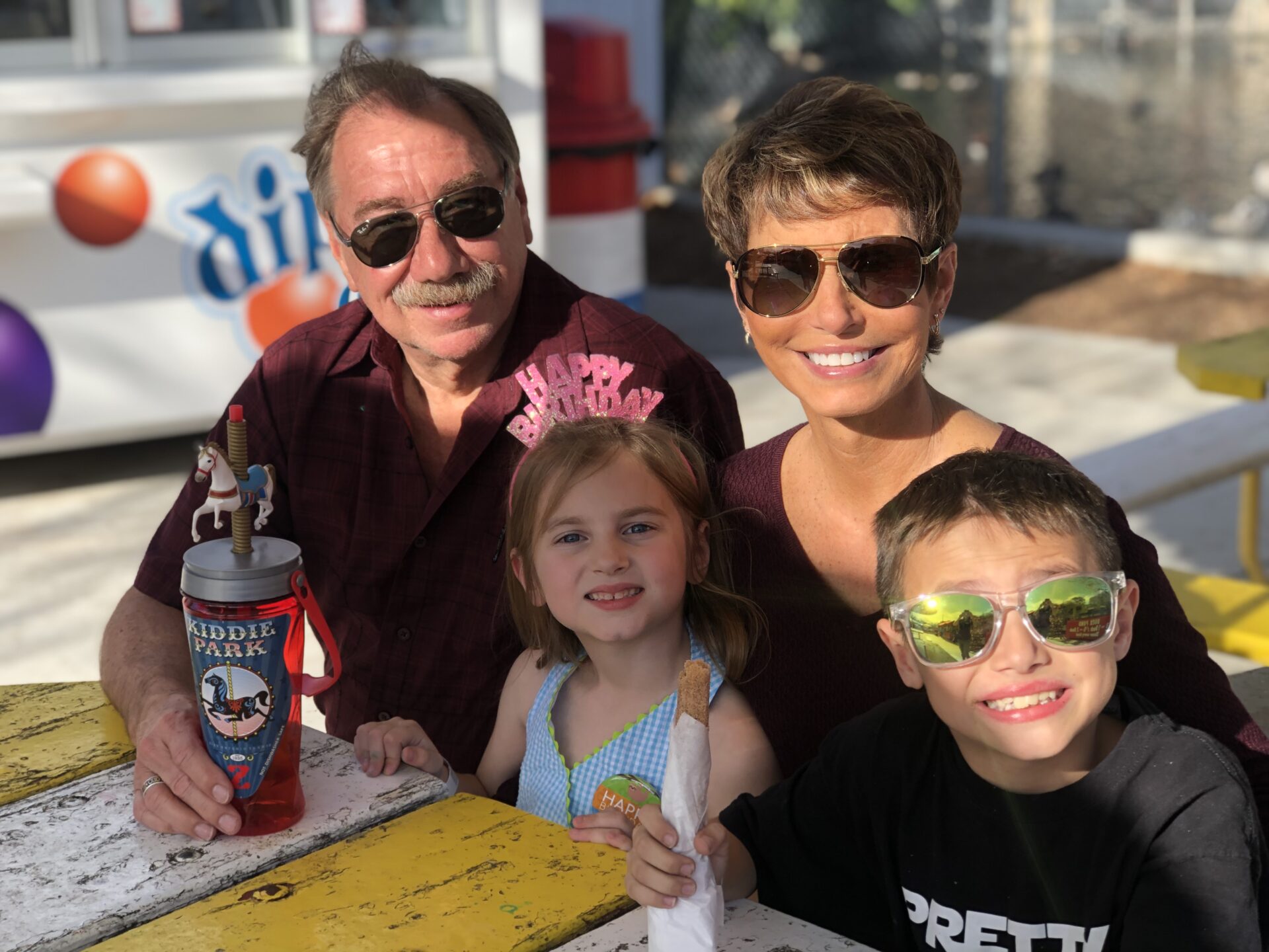 family hosting a birthday party at san antonio zoo